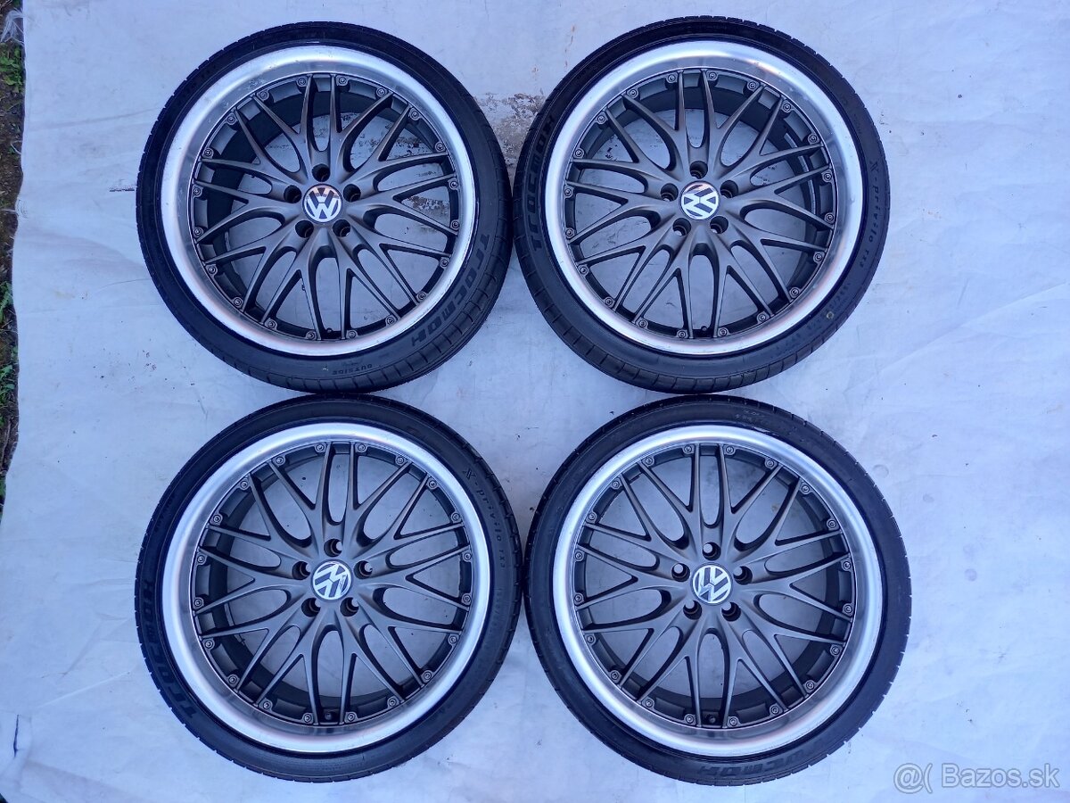 5x100 BARRACUDA VOLTEC T6 s Límcom Dizajn Y 225/35 ZR18 - 2