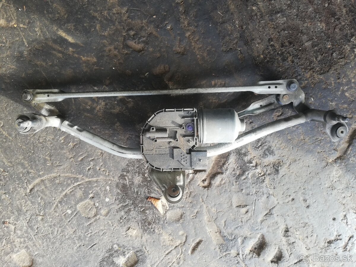 Motorček stieračov s mechanizmom - 2