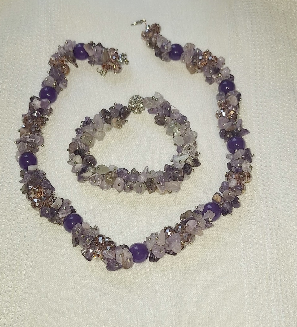 KRÁSNA SÚPRAVA - 2