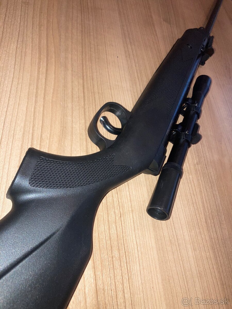 Vzduchovka cal 4,5mm - 2