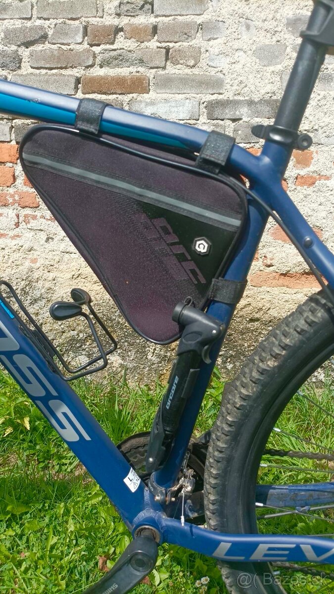 Horský bicykel KROSS LEVEL 1.0 - 2