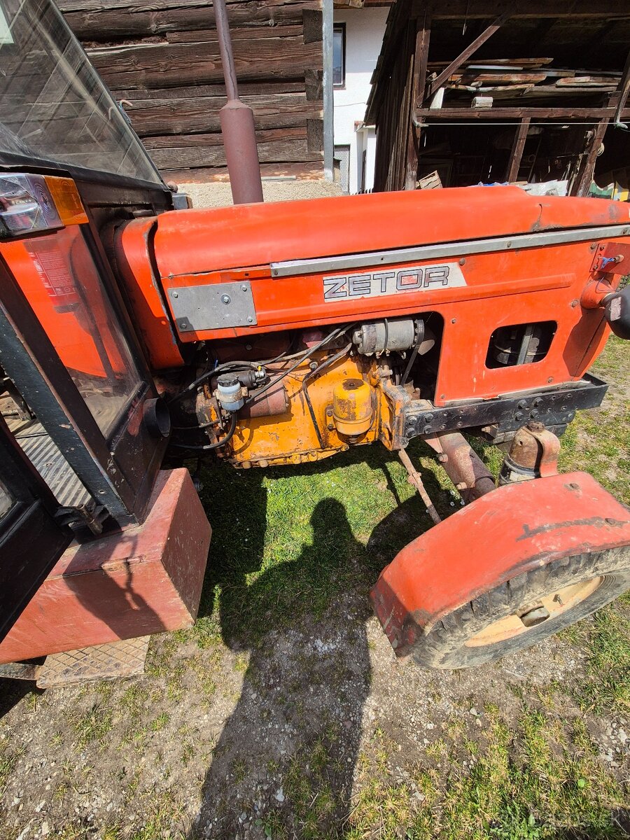 Traktor zetor 6911 - 2