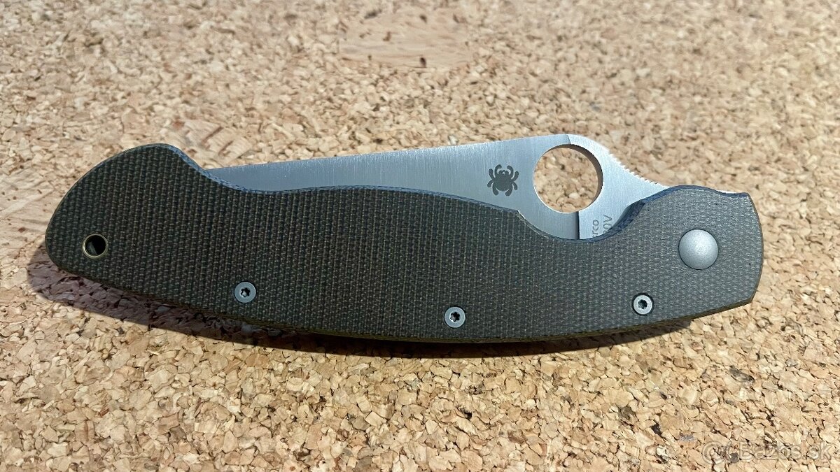 Spyderco military CPM S30V - 2