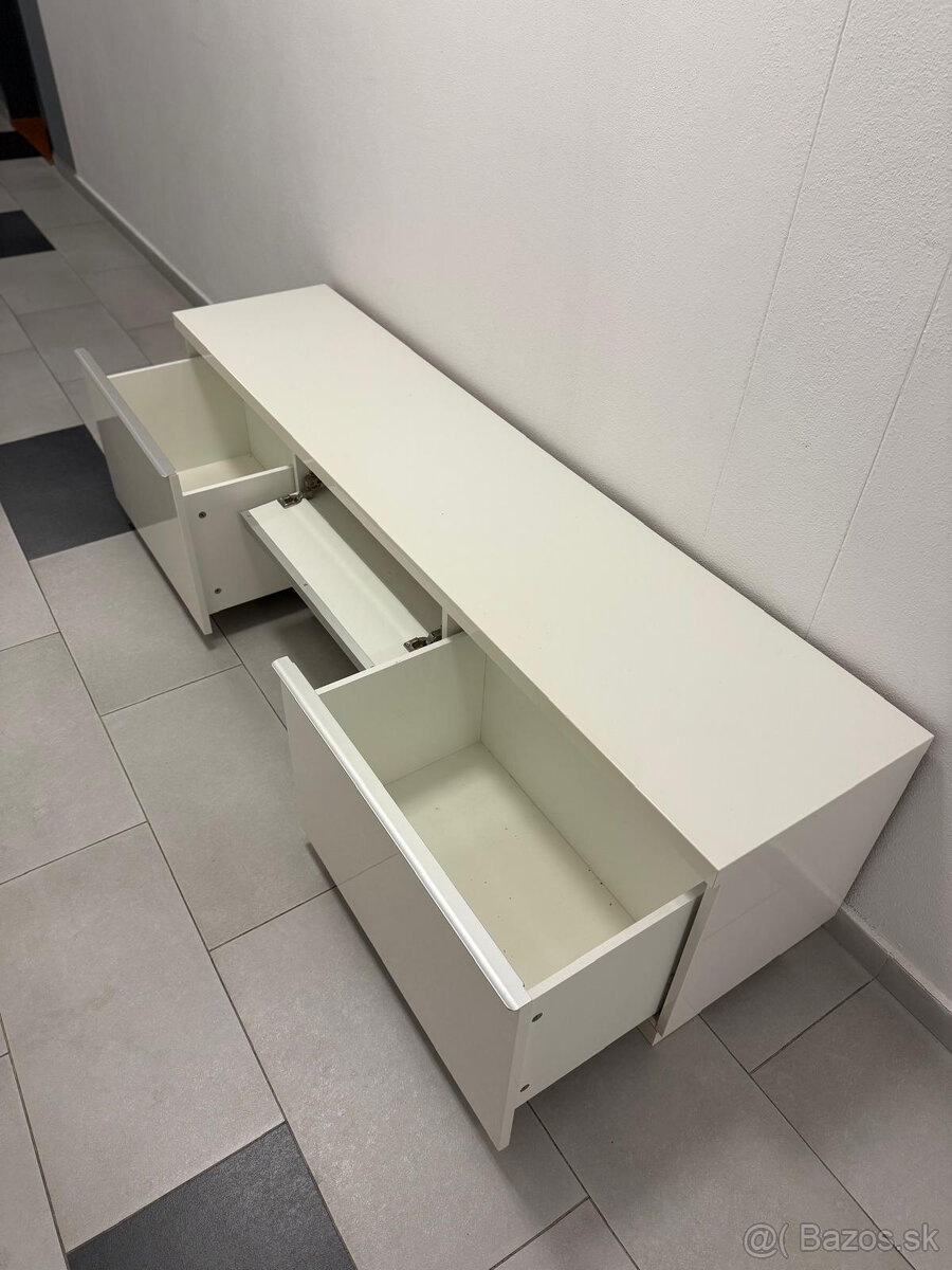 Komoda / Skrinka pod TV - IKEA BESTA - 2