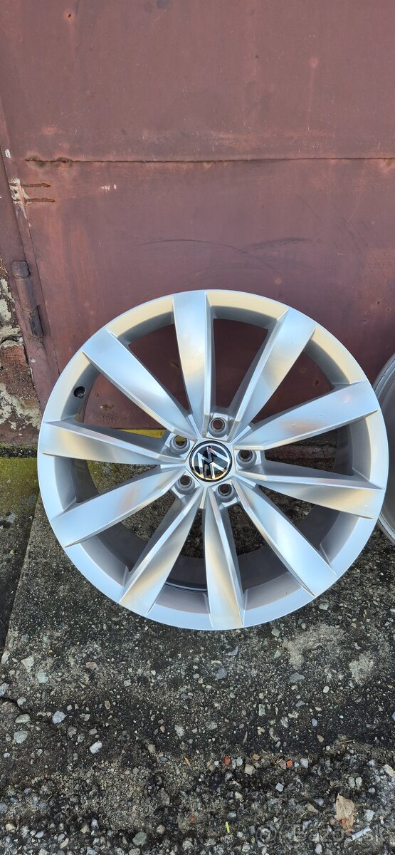 Original hliníkové disky 5x112 R19 VW Chennai - 2
