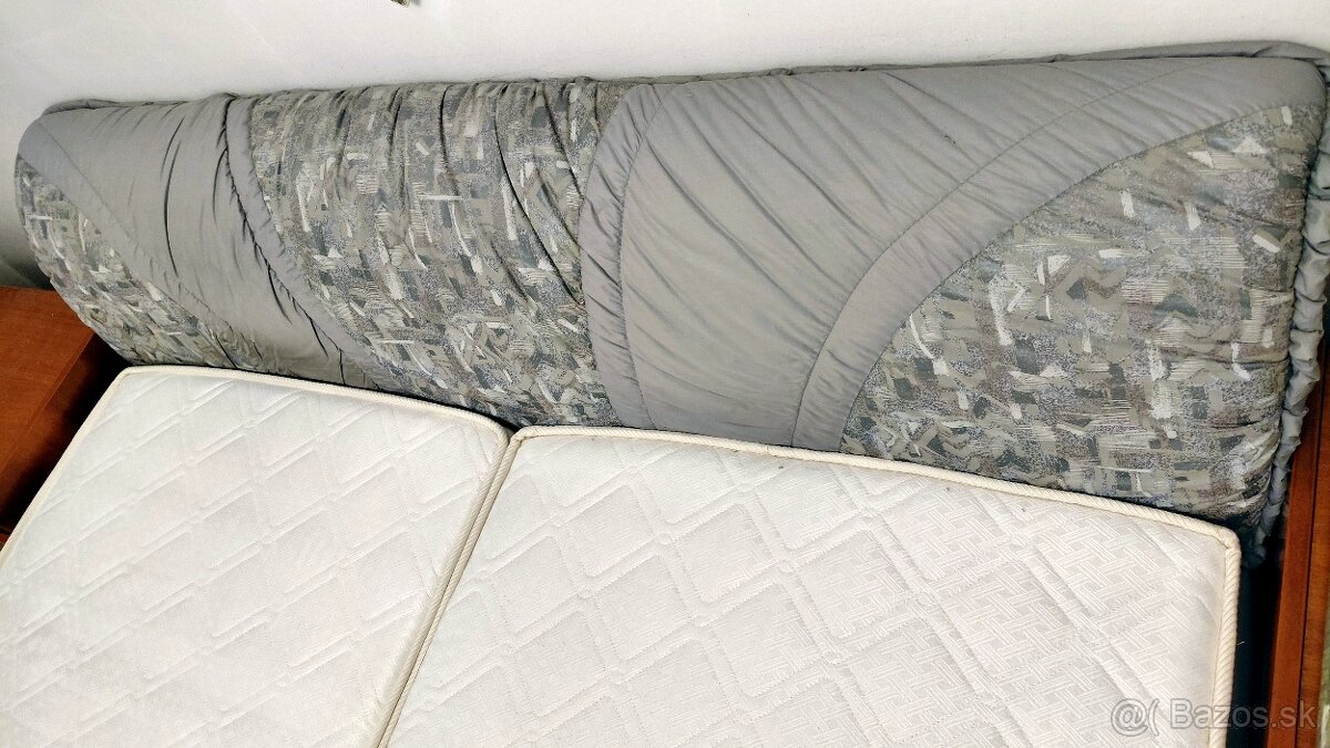 Manželská posteľ 160 x 200 s matracmi a uložným priestorom - 2