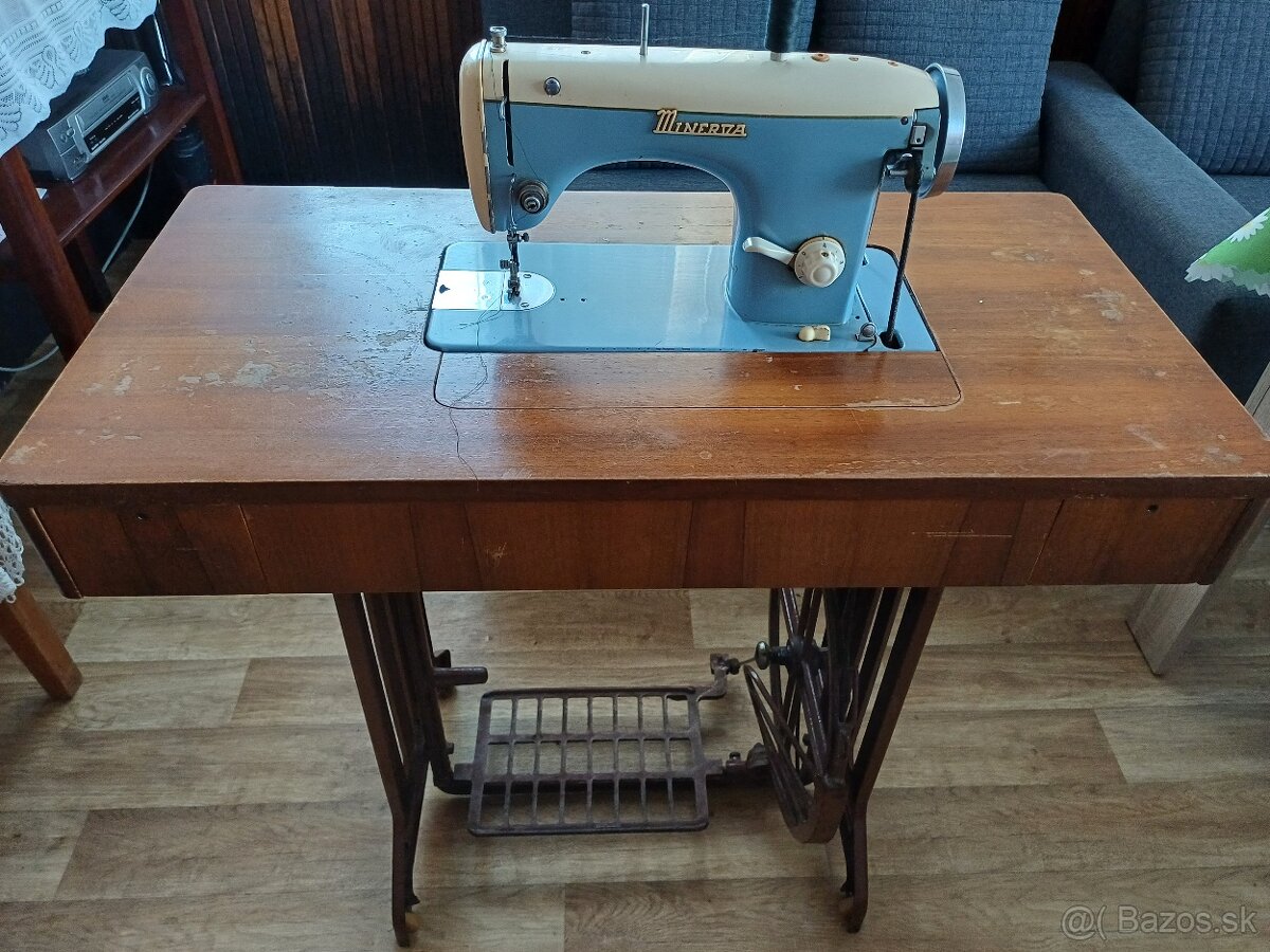 Šijací stroj Minerva 126.. - 2
