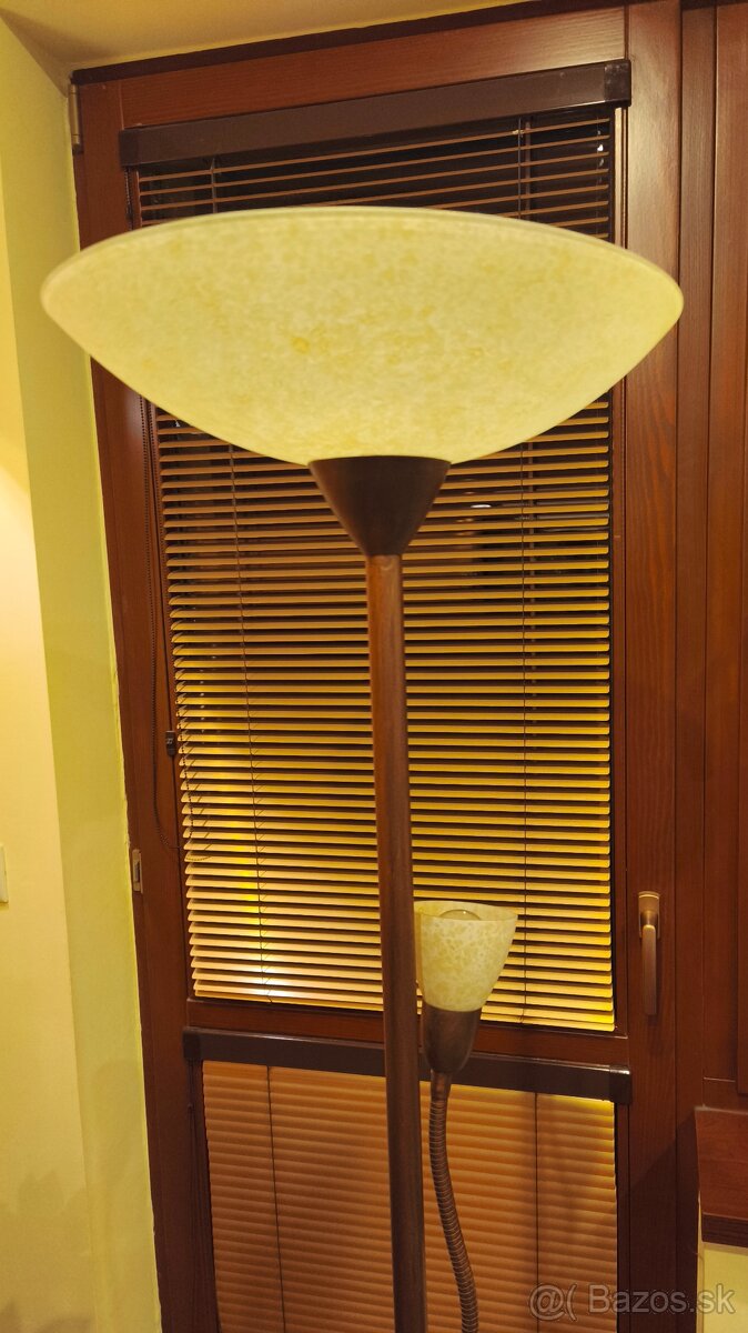 Stojaca stmievatelna lampa - 2