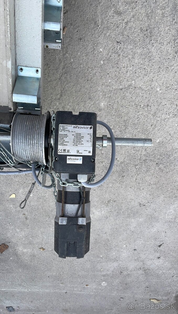 Elektricka priemyselná garazova Brana - 2