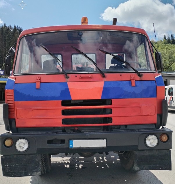 Tatra T815 - valník - 2