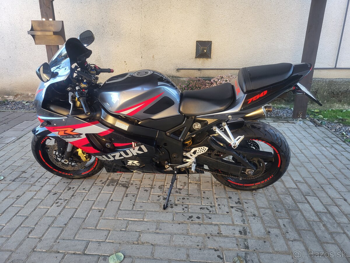 Suzuki gsxr 750 - 2