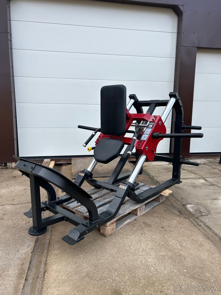 Impulse pulldown & hack squat - 2