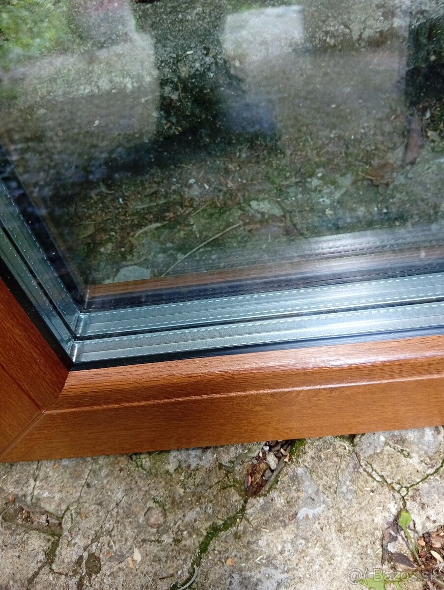 Plastové okno 81x114 - 2