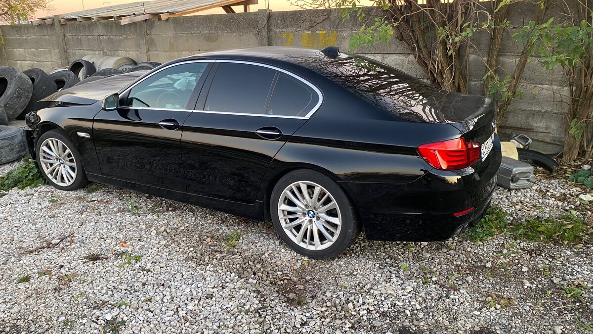 Predám BMW F10 530d búrane - 2