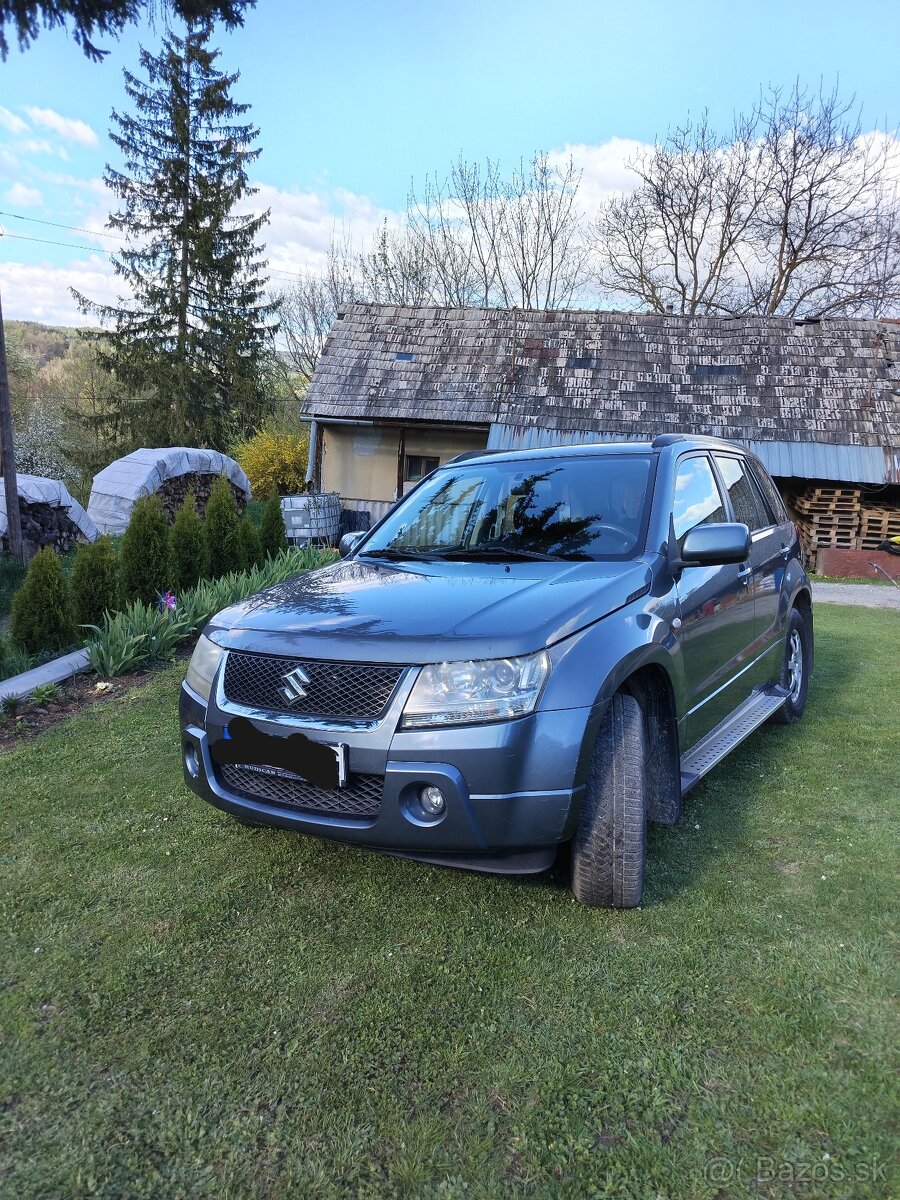 Suzuki Grand Vitara - 2