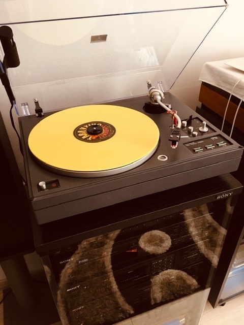 TESLA Gramofón MC400 - 2