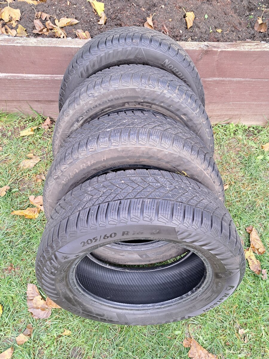 Zimne pneu 205/60 r16 - 2
