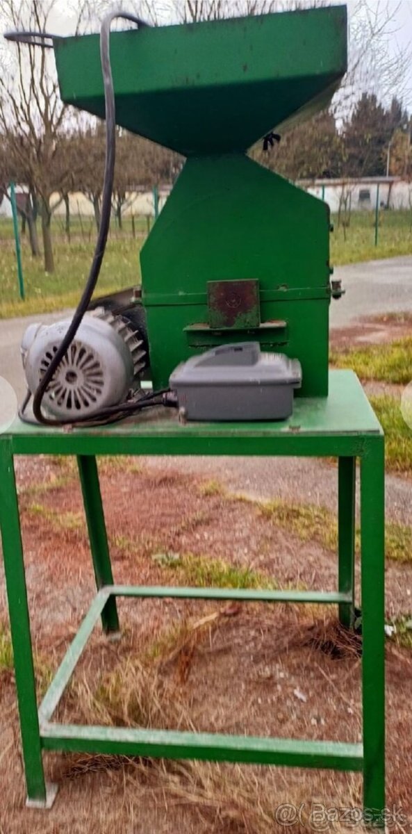 Predám kladivkový šrotovník - 2