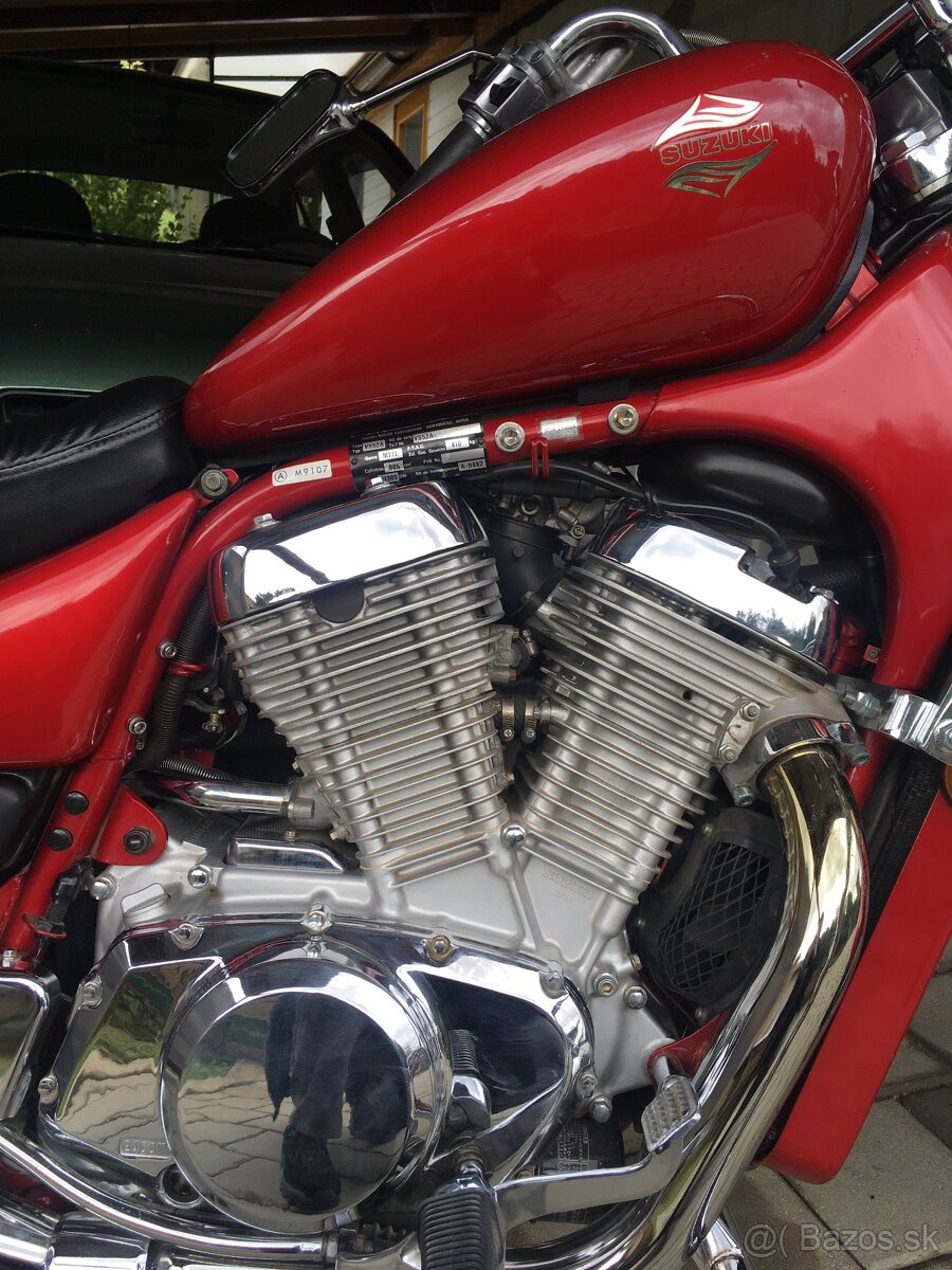 Suzuki Intruder VS 800 GL - 2