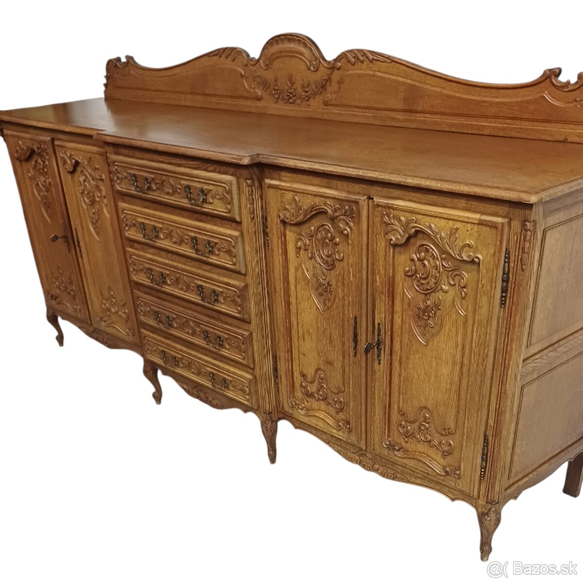 Starožitný nabytok - 2