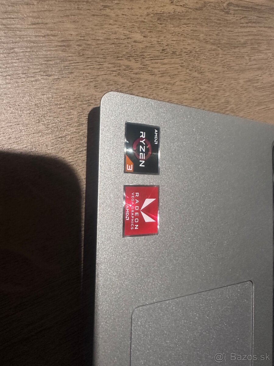 Lenovo Ideapad 330s - 2