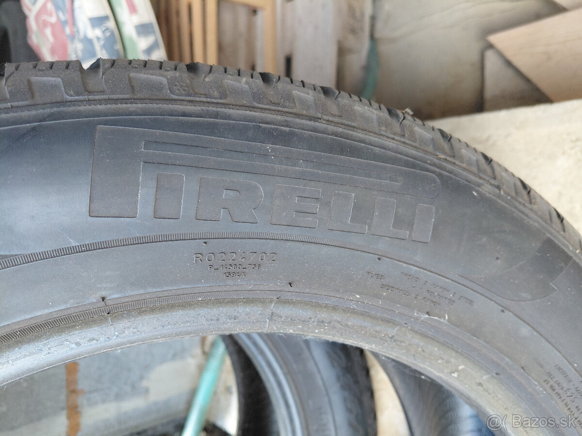 2x zimne Pirelli 235/55R19 - 2