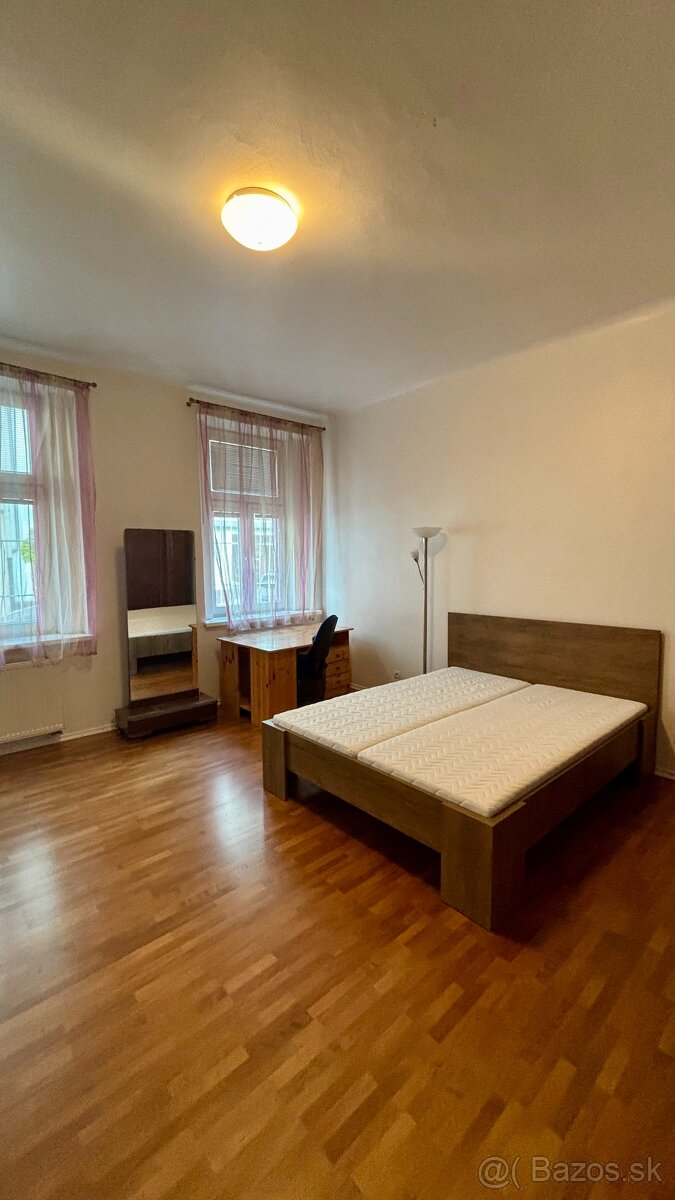 Krásny byt 89 m2 s átriom v Starom Meste, BA - 2