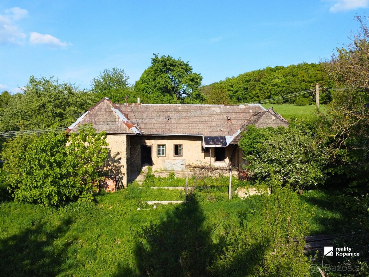 Stavebný pozemok so starším domom na zbúranie - 2