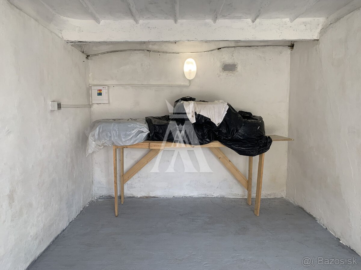 GARÁŽ PRI NOVOSTAVBE ALBELI, STROMOVÁ UL., KOŠICE-STARÉ MEST - 2