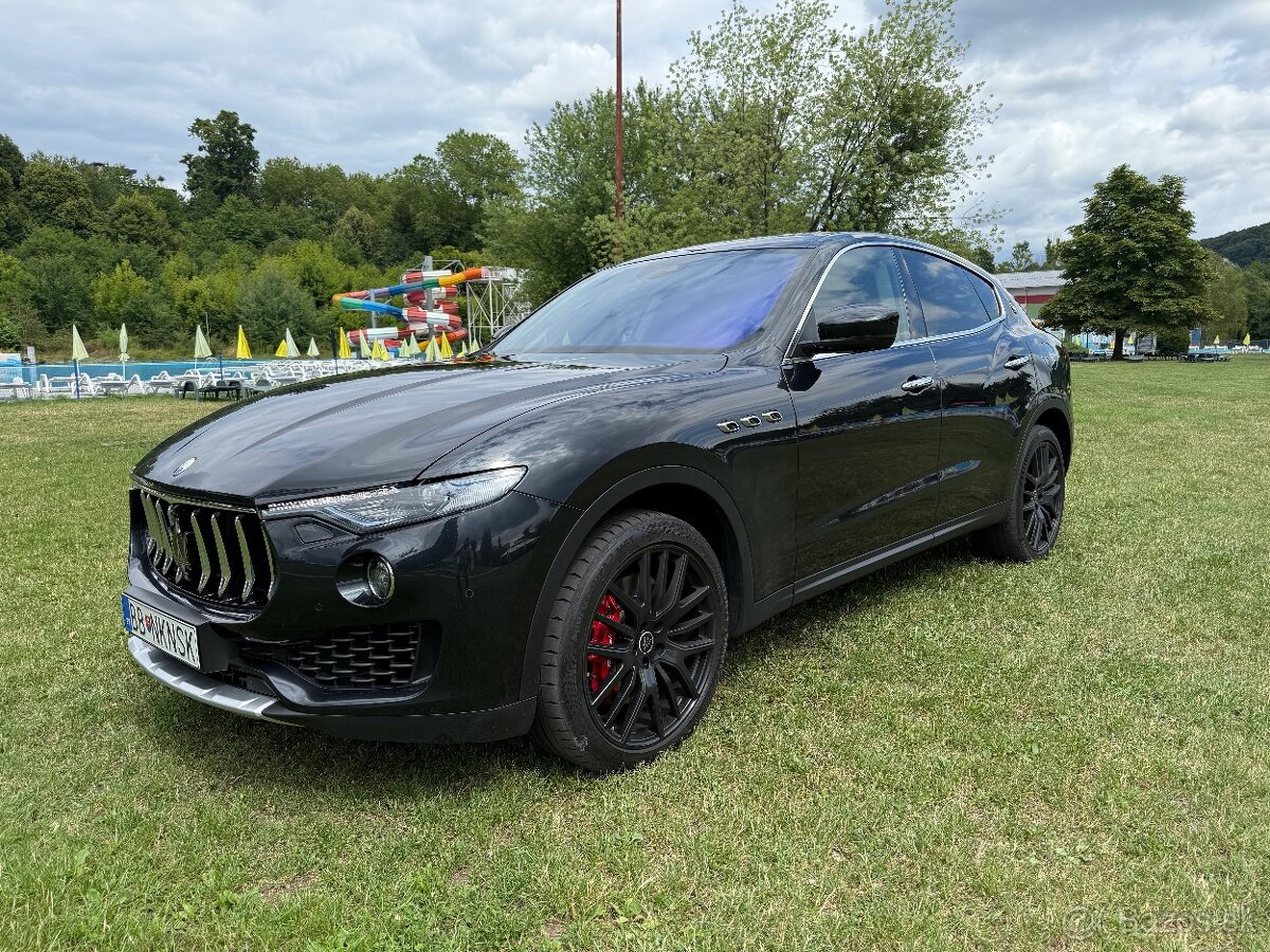 Maserati Levante SQ4 gransport 3.0 V6 316kw 430hp, rv2020 - 2