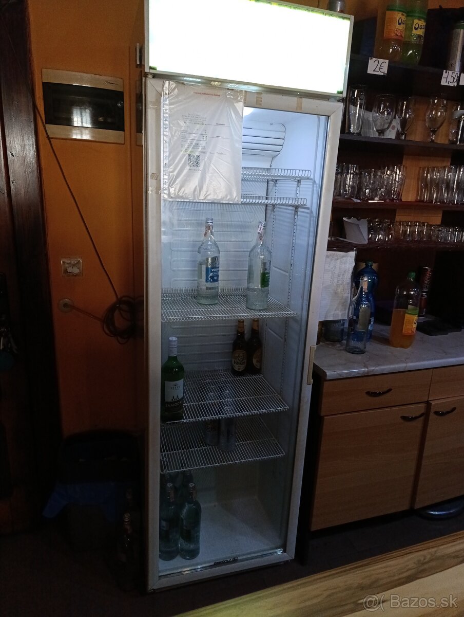 Chladiaca vitrína ROMO CRW3801 - 2