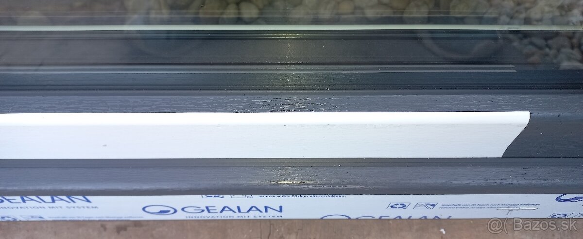 Predám sklopne okna 148x46 ,150x50 , antracit/biela trojsklo - 2