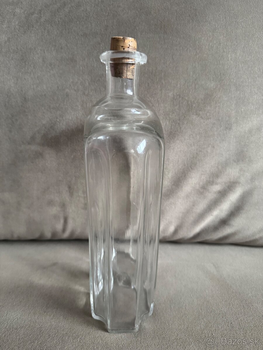 Fúkaná pálenková fľaša - 2