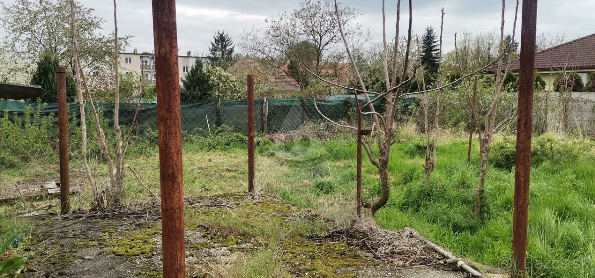 Na predaj 5 izbový rodinný dom v Hurbanove - 2