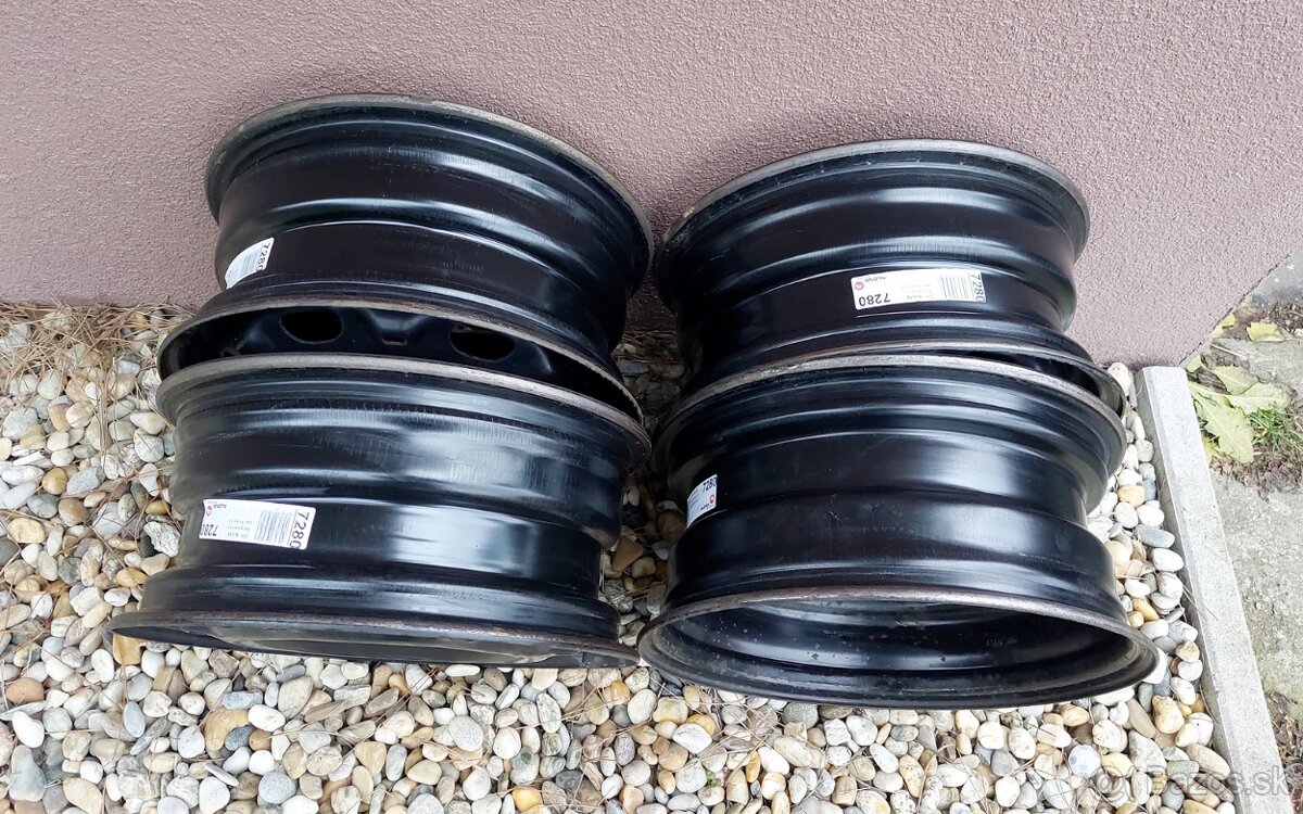 Predám sadu plechových diskov KFZ 6Jx14 5x100 - 2