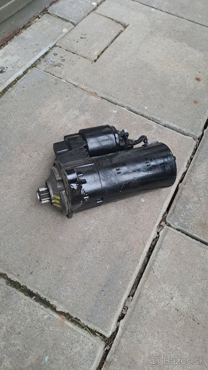 Štartér Volkswagen Golf 3 - 2