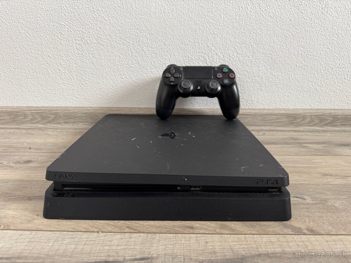 Playstation 4 Slim 1 TB + Controller + 7 hier na účte - 2