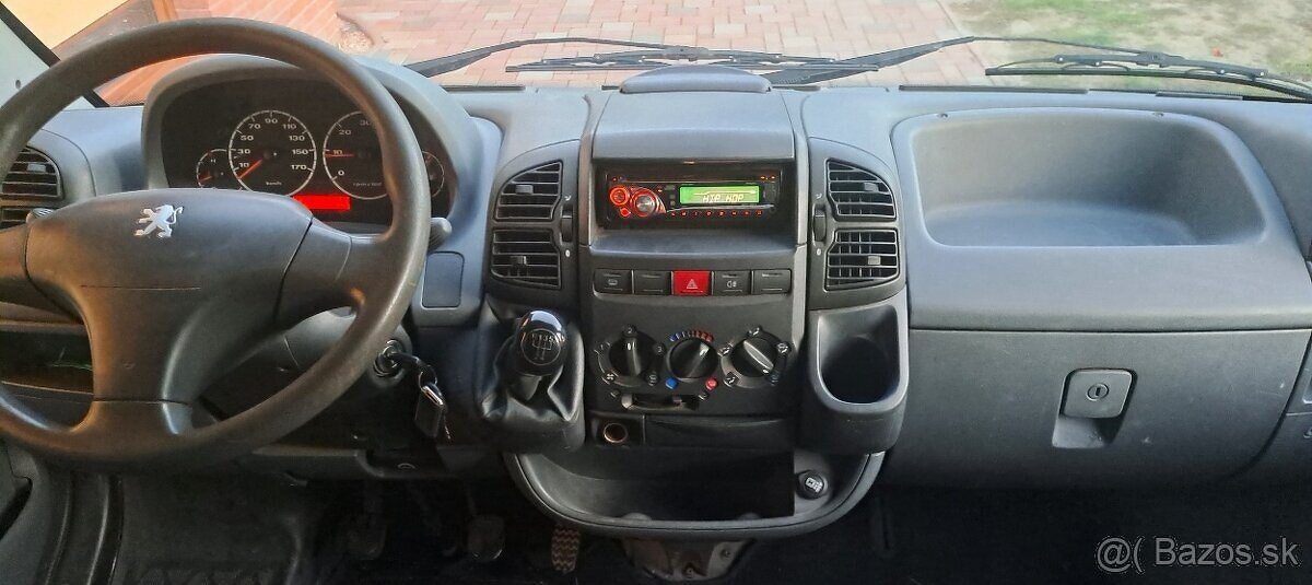 Peugeot Boxer 2,8 HDI . Mikrobus 9 miest . - 2