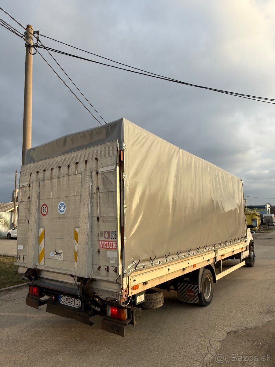 Iveco 65C17 s hydraulickou plošinou - 2