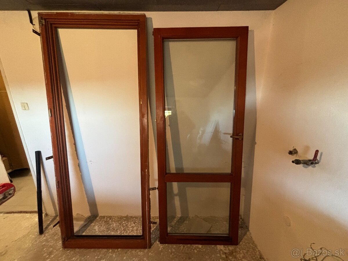 Drevené okno, dvere - 2