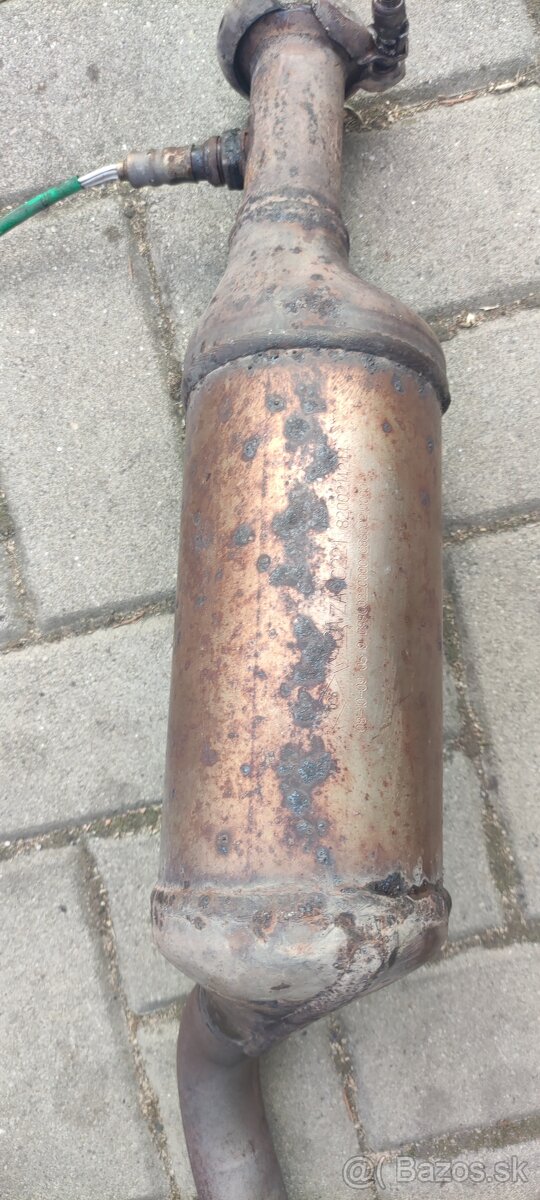 Predám katalizator na Renault Thalia 1.2benzin 55kw rok 2011 - 2