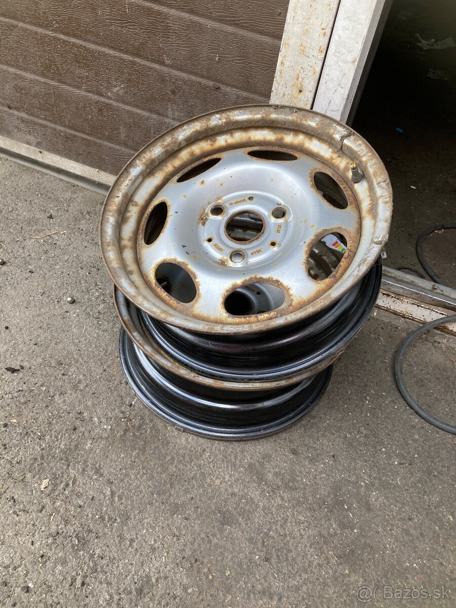 Smart Fortwo 451 - plechové disky - 2