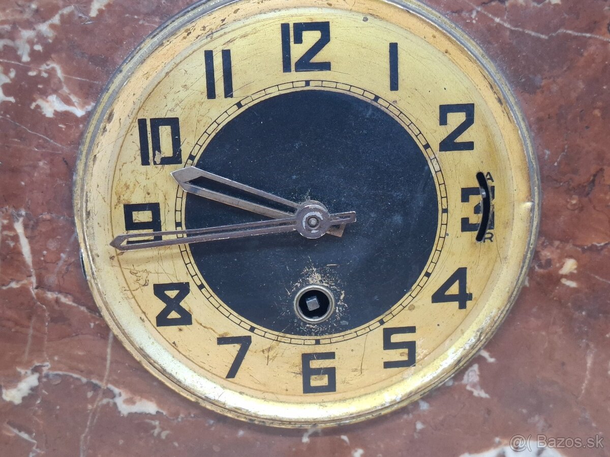 Predám funkčné mramorové komodové hodiny 75 € - 2