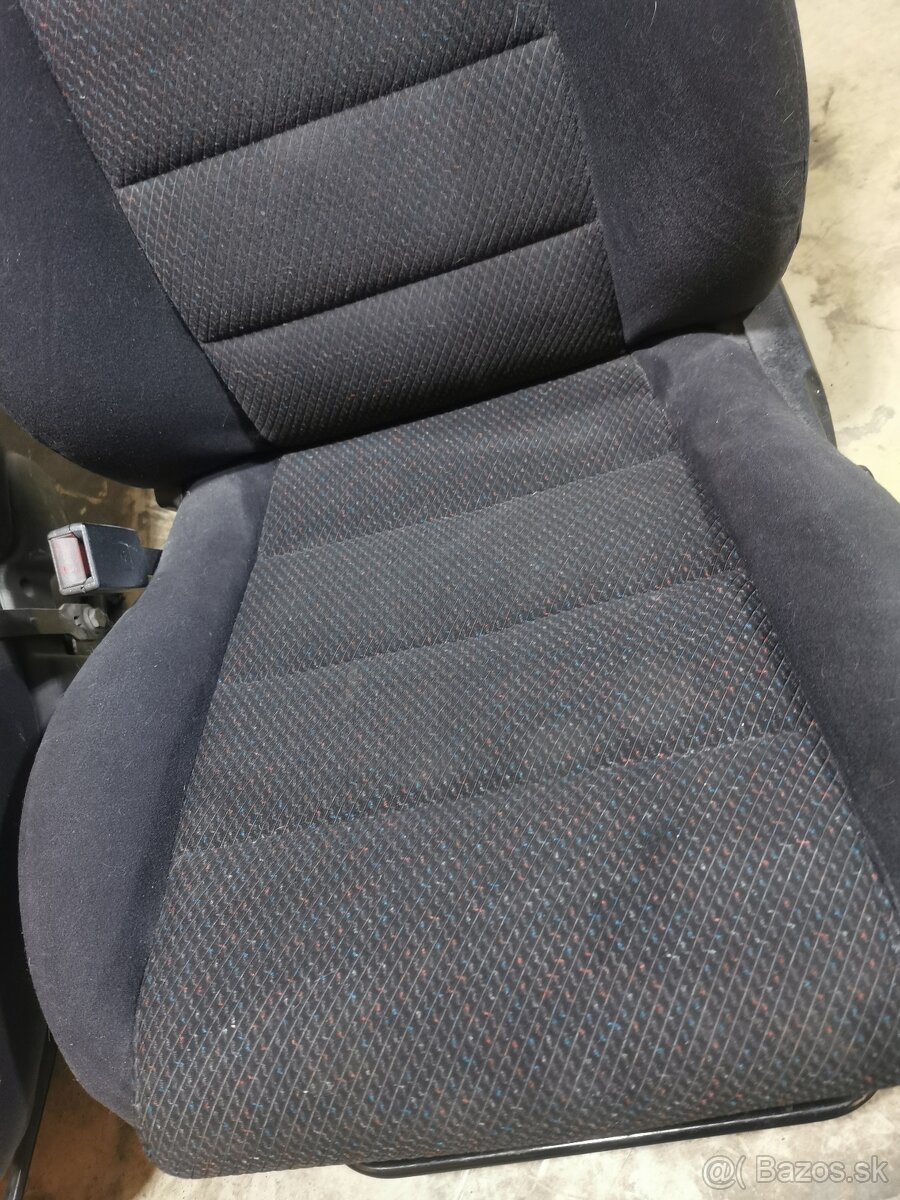 Sedačky Honda Civic 6G VTI - 2