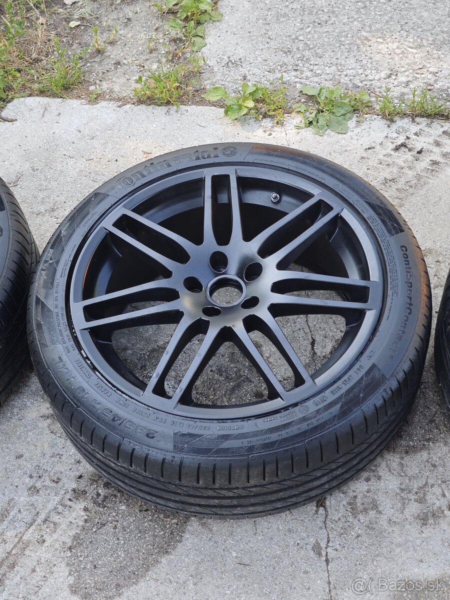 Audi 235/45 r19 5x112 Letné - 2
