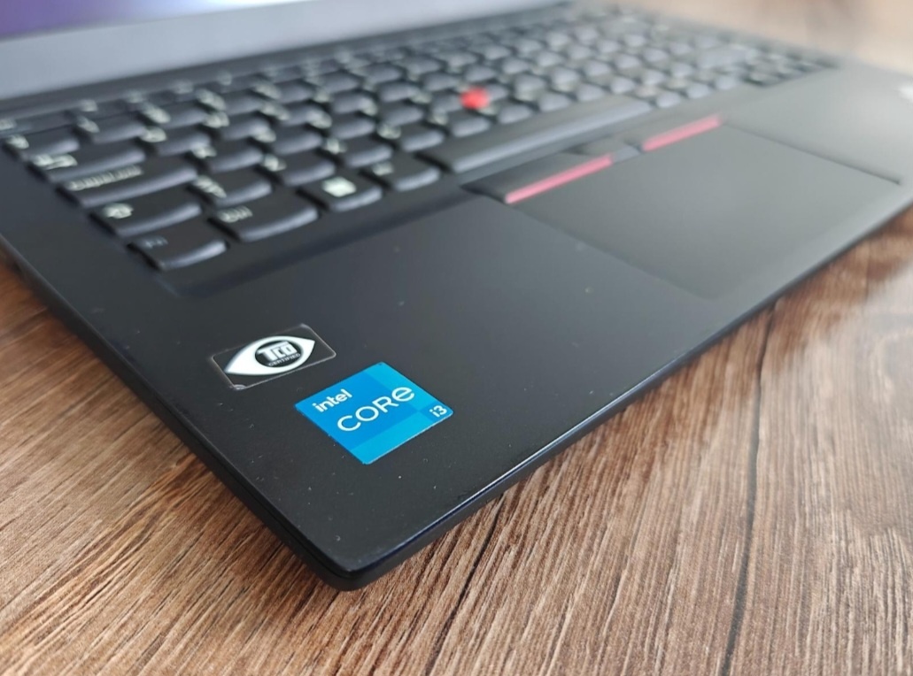 Lenovo ThinkPad E14 Gen 4 – rýchly, spoľahlivý notebook na p - 2