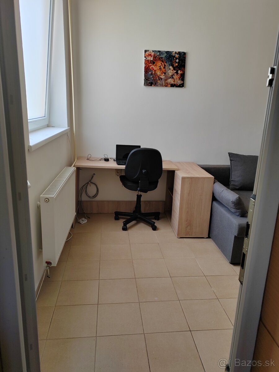 Prenajmem 1 izbový malý apartmán - garzónku - 2