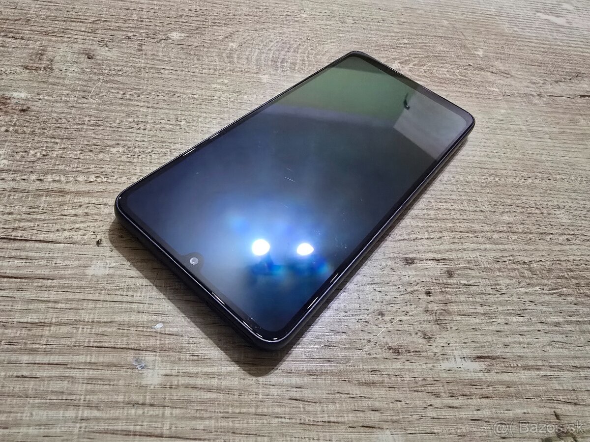 Samsung A33 5G 128gb dual sim plnefunkcny ma len jemne znamk - 2