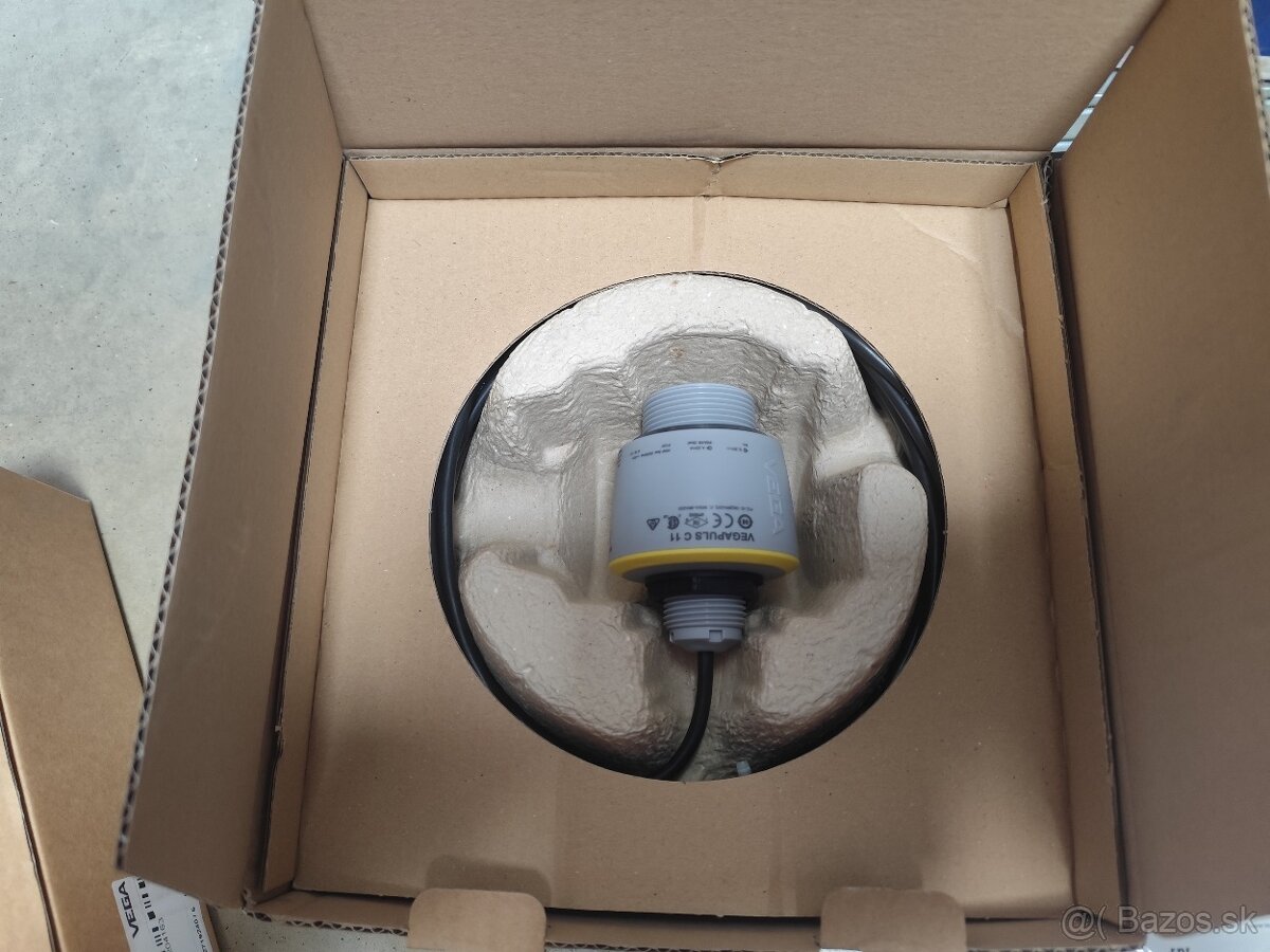 Bezkontaktný snímač výšky hladiny Vegaplus C 11 - 2