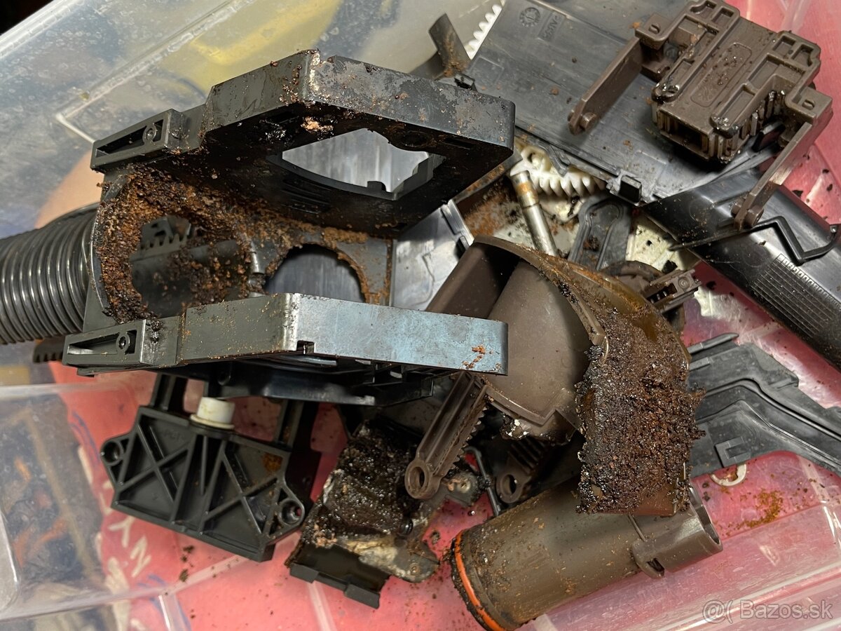 Servis Jura automatických kávovarov - 2